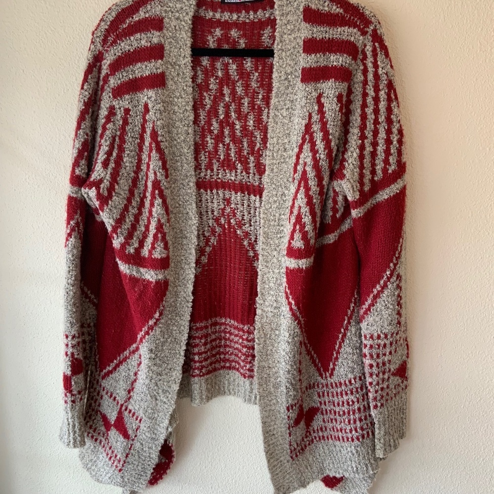 Love Blind Womens Red Grey Geometric Tribal Open Front Knit Cardigan Sweater